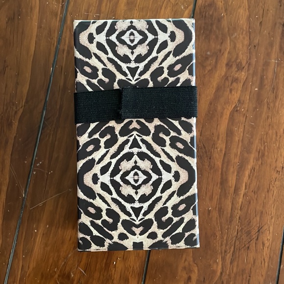 Nicole Miller Gray pom pom socks (sz 9-11) - Picture 2 of 9